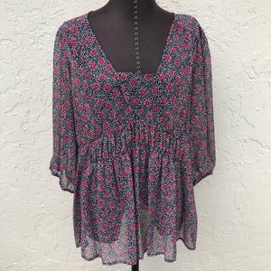 Floral tunic top size XXL red black white NWT 3/4 sleeve